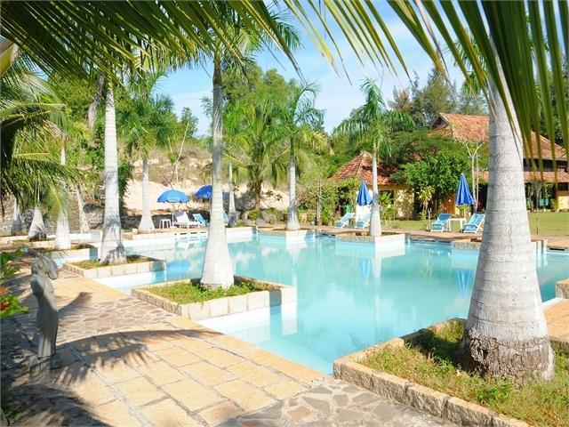 River Ray Estates Resort Loc An Екстер'єр фото